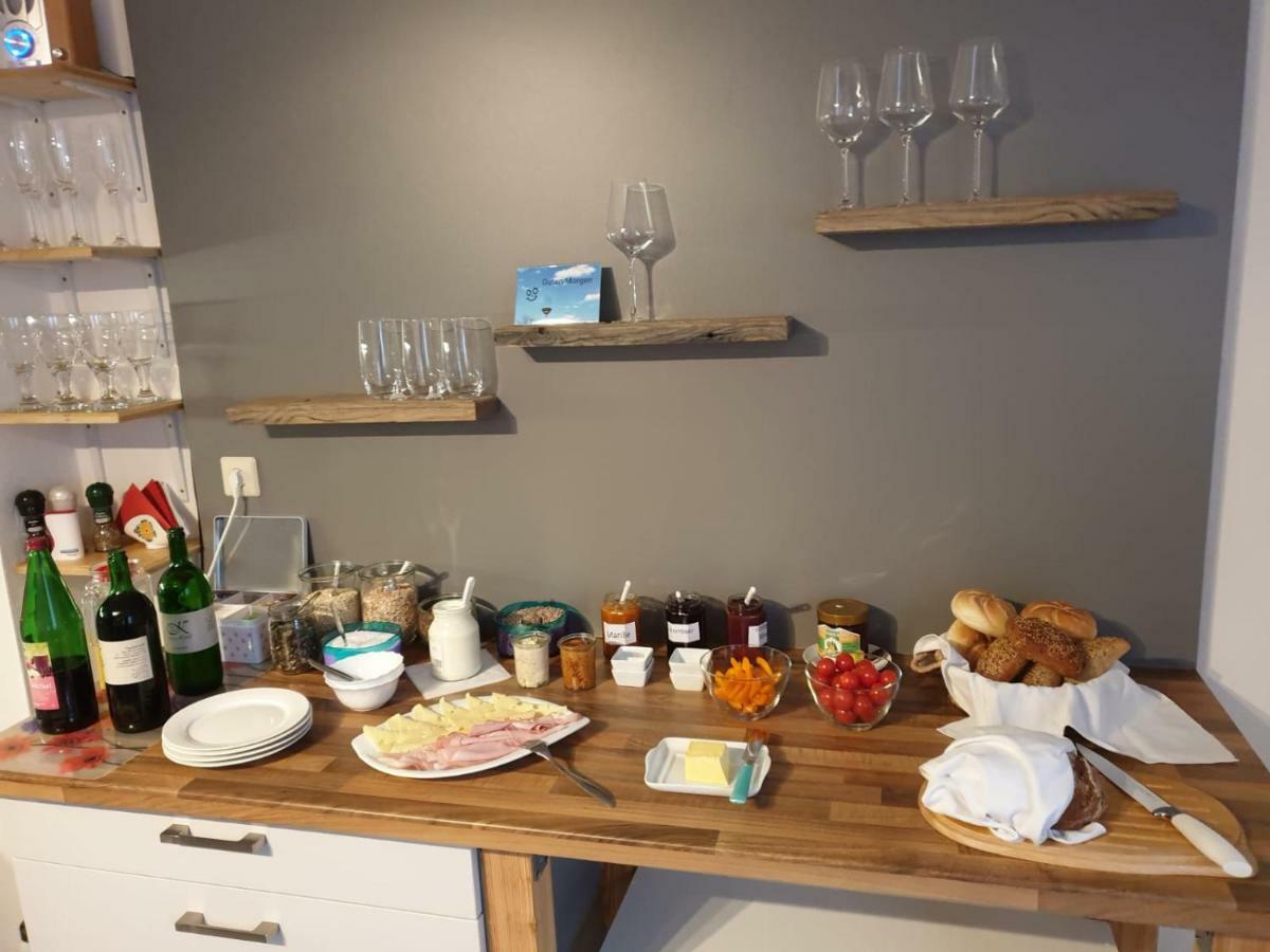 Weingut Familie Krell Hotel Mitterretzbach Екстериор снимка